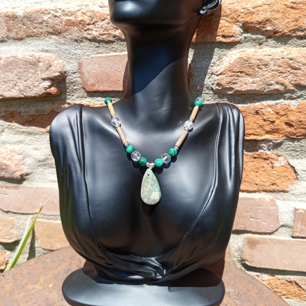 Collier noisetier anti-inflammatoire malachite chrysocolle